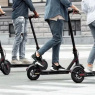 Električni romobili više neće biti “divlji” učesnici saobraćaja: Stižu nova pravila i kazne, u planu i identifikaciona naljepnica