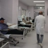 Onkološki pacijenti u ZDK: Na jednom krevetu po troje, žena šest sati stajala da bi dobila terapiju