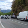 Teška nesreća na M-17: Dvije osobe povrijeđene u sudaru dva automobila